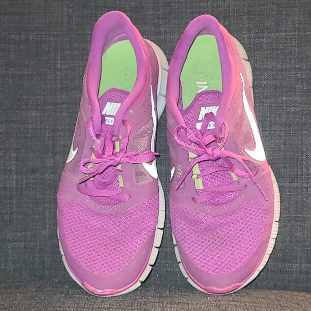Nike Sneakers